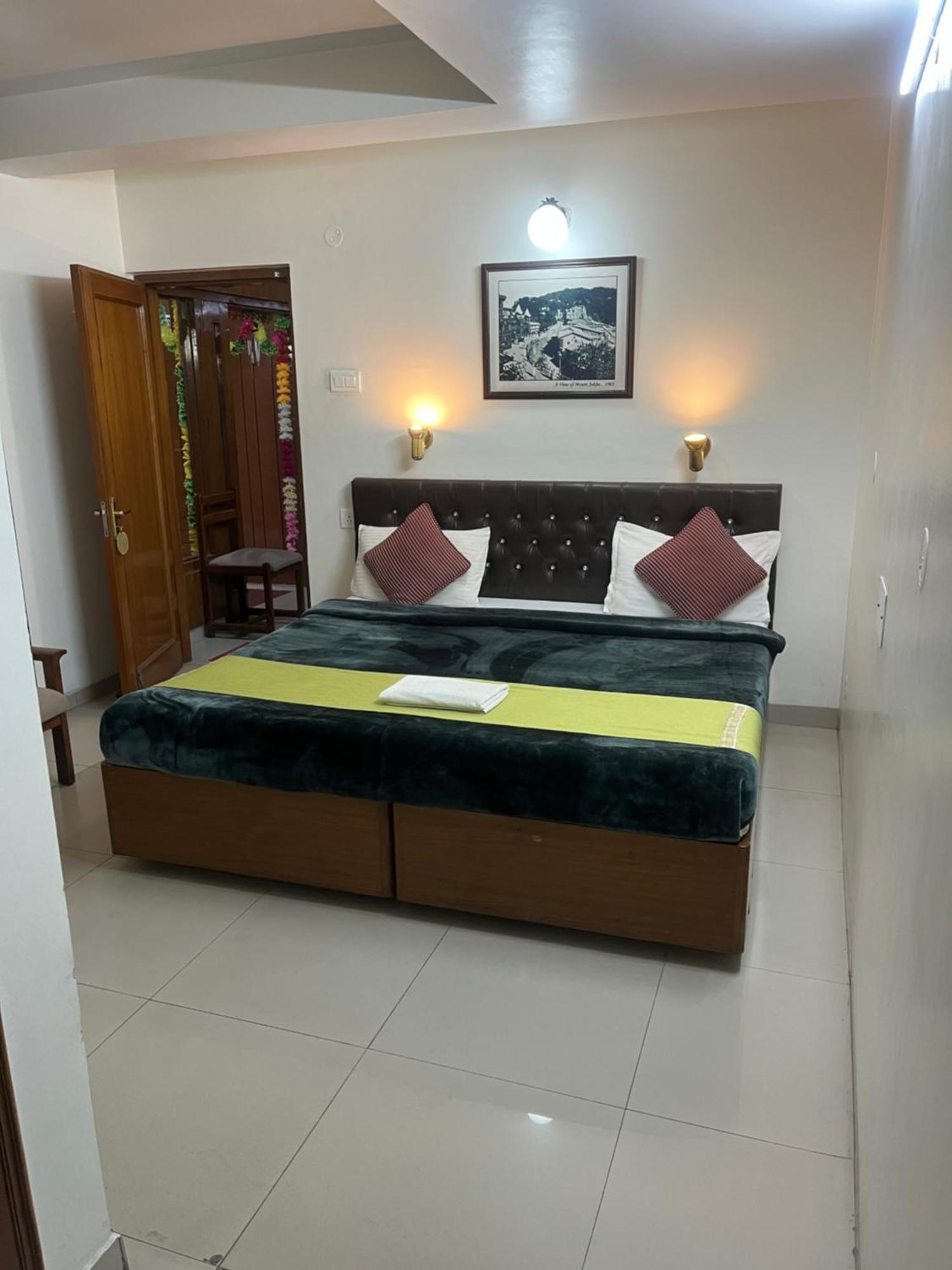 Tara Home Shimla Near Mall Road Kültér fotó